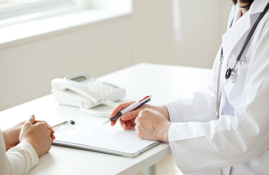 女性医師のカウンセリング